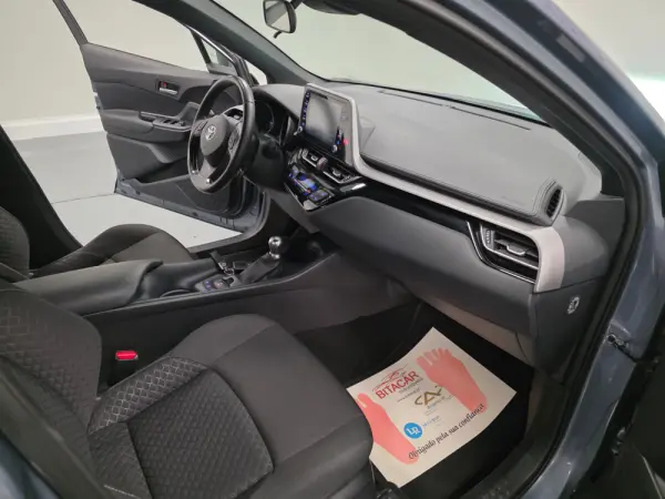 Toyota C-HR 1.8 Hybrid Comfort 43
