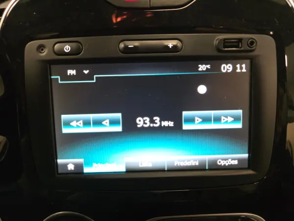 Renault Captur 1.5 DCI EXCLUSIVE 12