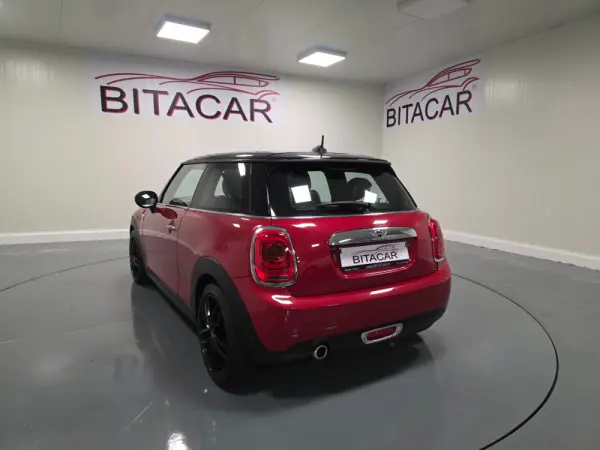 MINI 3 Portas Cooper D 22