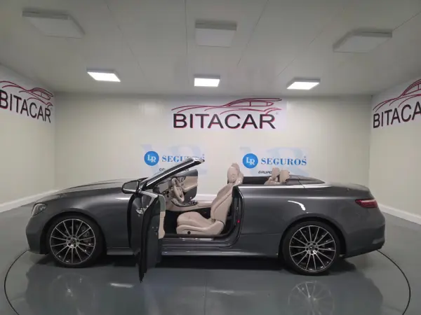 Mercedes-Benz E 300 AMG CABRIO 27