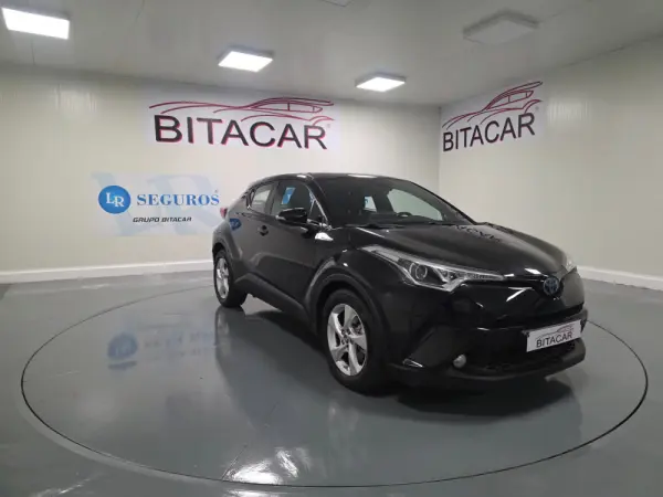 Toyota C-HR 1.8 HSD CONFORT 1