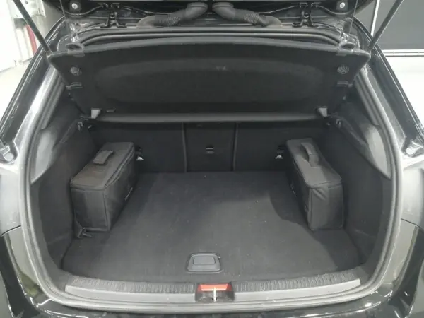 Mercedes-Benz A 250 e Style Plus 6