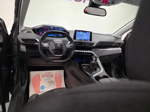 Peugeot 3008 1.5 BLUEHDI ACTIVE 136