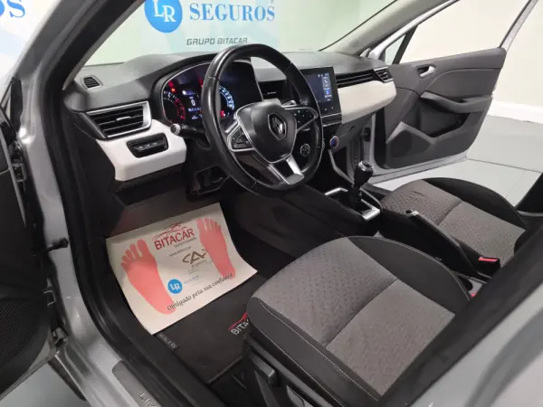 Renault Clio 1.0 TCE LIMITED 91