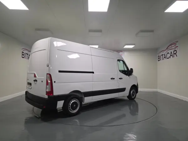 Renault Master L2H2 2.3 DCI 135CV GPS IVA DEDUTIVEL 3