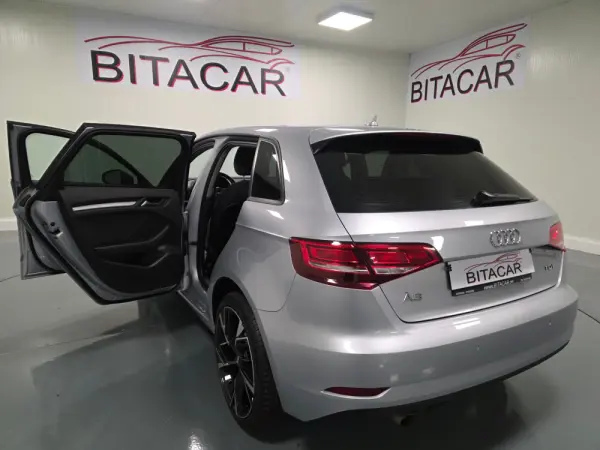 Audi A3 Sportback 1.6 TDI Design 41