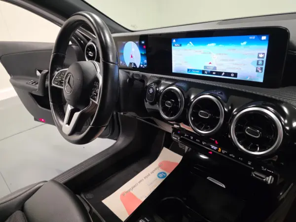Mercedes-Benz A 250 e Style Plus 77
