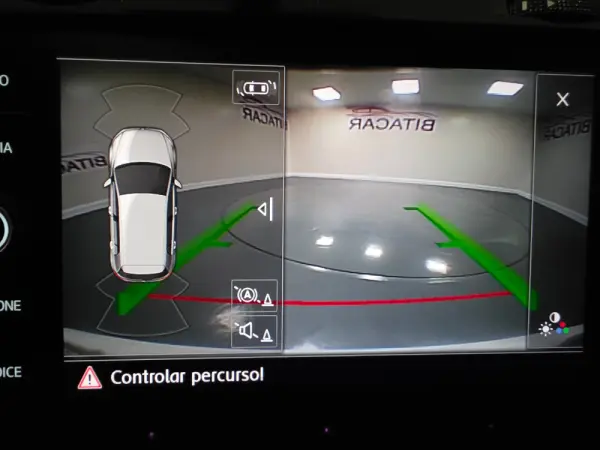 Volkswagen Golf 2.0 TSI GTI DSG Performance 2