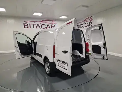 Peugeot Partner 1.6 BlueHDi Confort 30