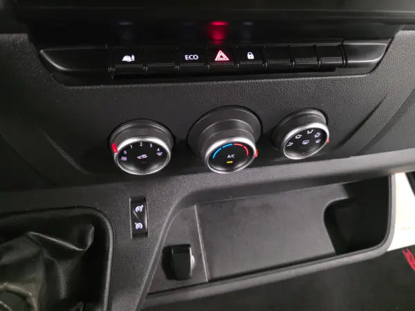 Renault Master L2H2 135CV GPS CAM TRASEIRA IVA DEDUTIVEL 98