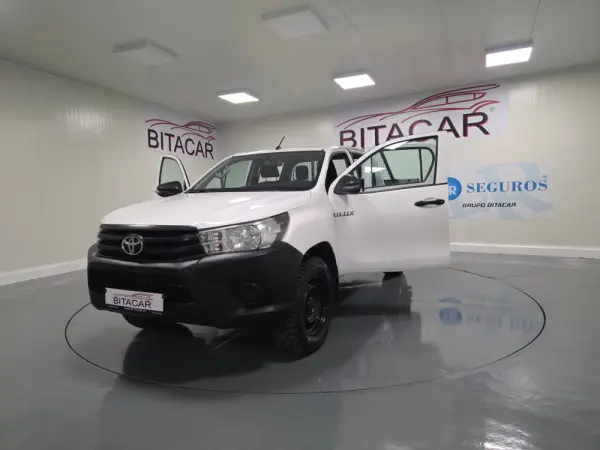 Toyota Hilux 2.4 D-4D 4WD CD CH 35