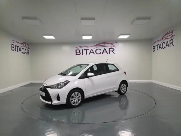 Toyota Yaris BIZZ 1.4 D-4D 90CV IVA DEDUTIVEL 12