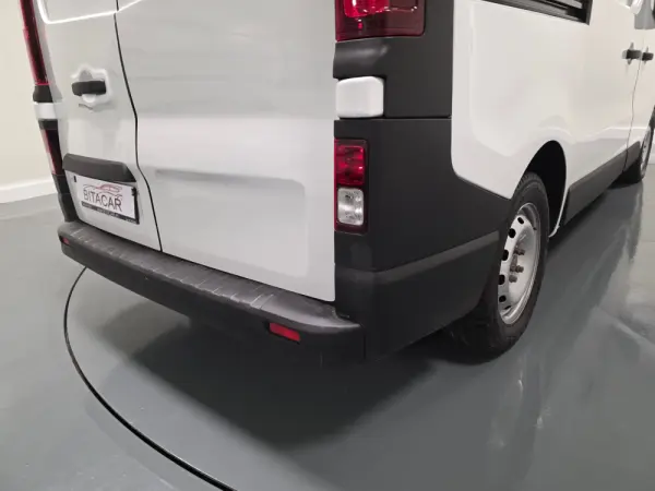 Renault Trafic 2.0 DCI L1H1 120CV IVA DEDUTIVEL 25