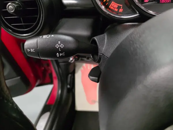 MINI 3 Portas Cooper D 75