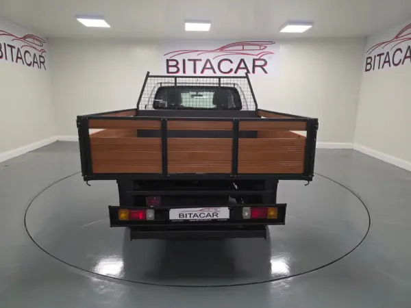 Toyota Hilux 2.4 D-4D 2WD CD 7