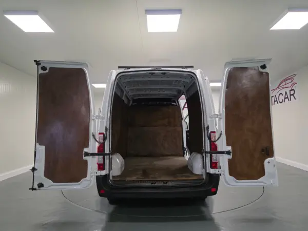 Renault Master 2.3 dCi L2H2 3.5T 48