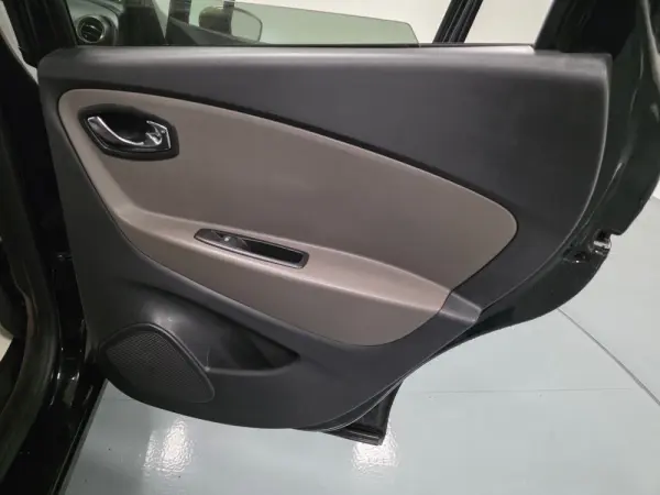 Renault Captur 1.5 dCi Exclusive 60