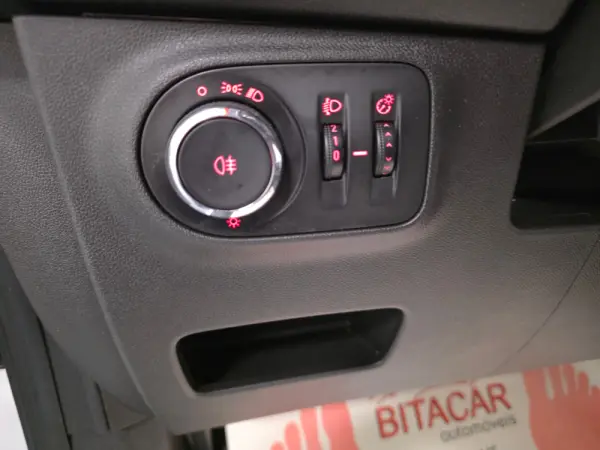 Opel Corsa 1.3 CDTI 75