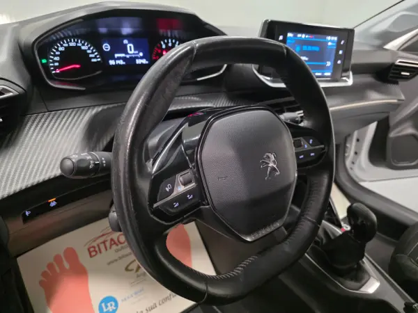 Peugeot 208 1.2 ACTIVE 101