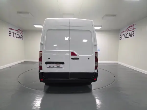 Renault Master L2H2 2.3 DCI 135CV GPS IVA DEDUTIVEL 24