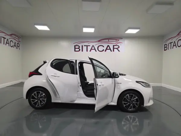 Toyota Yaris 1.5 HDF EXCLUSIVE 60