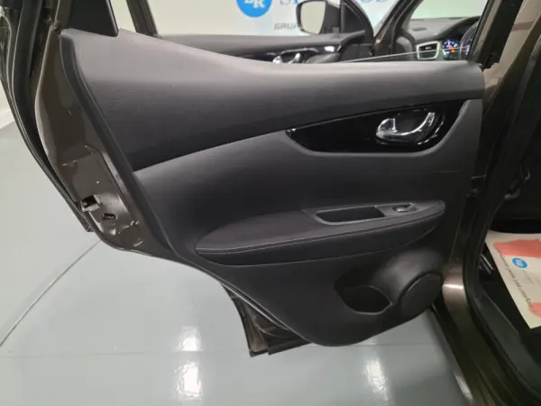 Nissan Qashqai 1.5 dCi N-Connecta Led 66