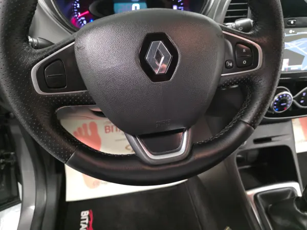 Renault Captur 1.5 DCI EXCLUSIVE 109