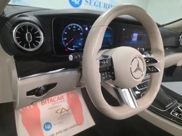 Mercedes-Benz E 300 AMG CABRIO 89