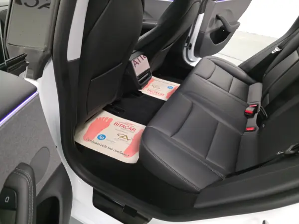 Tesla Model 3 Tração Traseira Premium 73