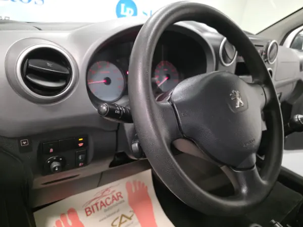 Peugeot Partner TEPEE 1.6 BLUEHDI 5 LUGARES 104