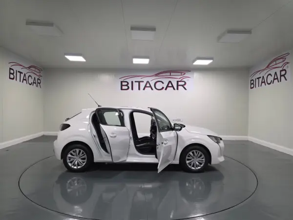 Peugeot 208 1.2 ACTIVE 66
