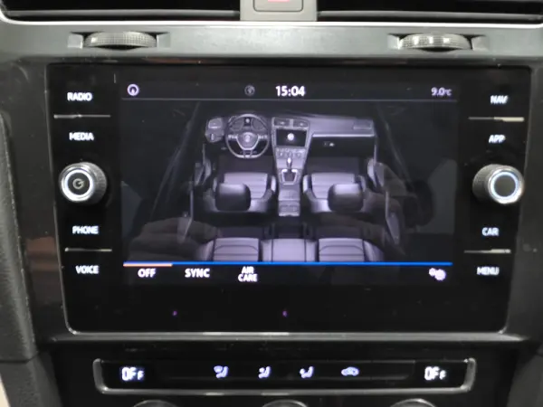 Volkswagen Golf 1.6 TDI CONFORTLINE 103