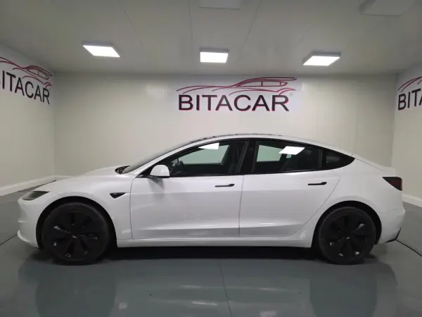 Tesla Model 3 Tração Traseira Premium 17