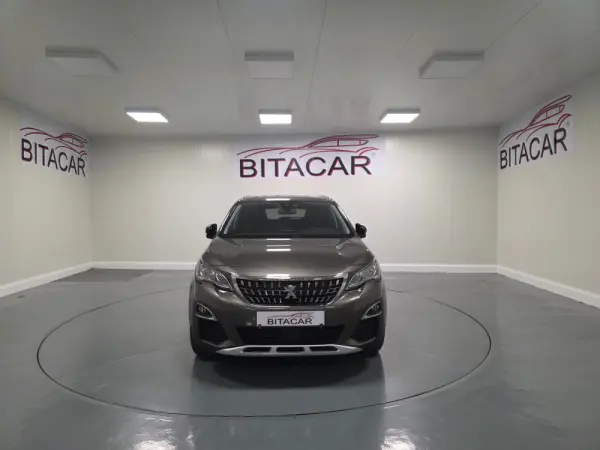 Peugeot 3008 1.5 BLUEHDI ACTIVE 8