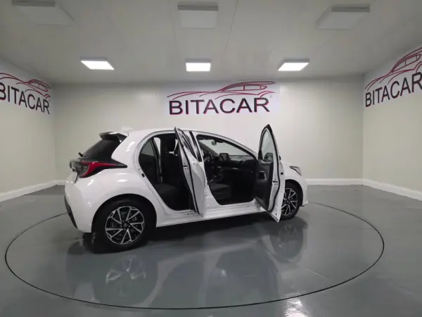 Toyota Yaris 1.5 HDF EXCLUSIVE 58