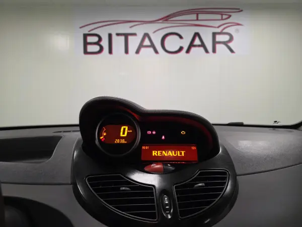 Renault Twingo 1.2 16V Dynamique 73