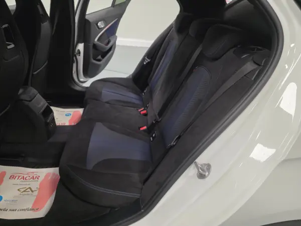 BMW 116 D PACK M AUTO 82