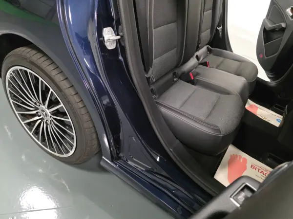 Mercedes-Benz CLA 180 d Shooting Brake Urban 61