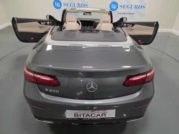 Mercedes-Benz E 300 AMG CABRIO 48