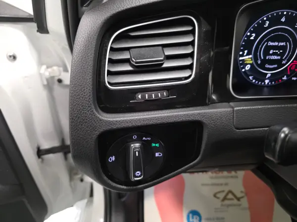 Volkswagen Golf 2.0 TSI GTI DSG Performance 79