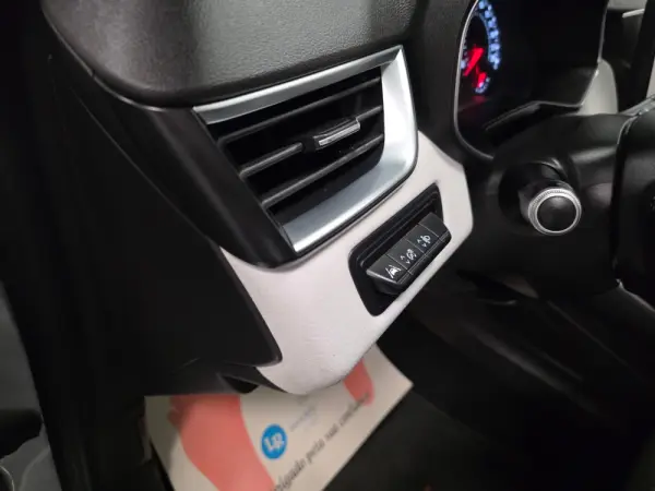 Renault Clio 1.0 TCE LIMITED 95