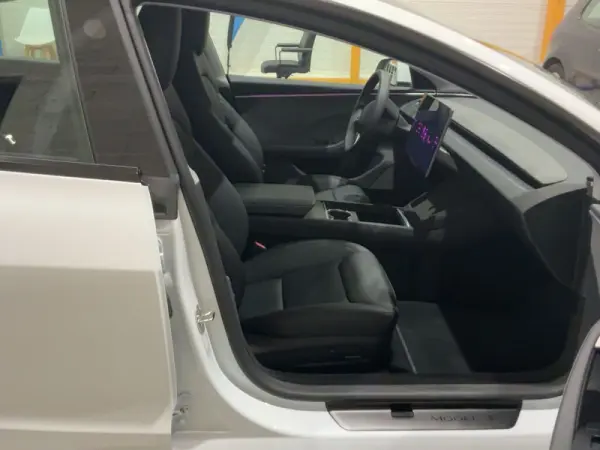Tesla Model 3 Tração Traseira Premium 4