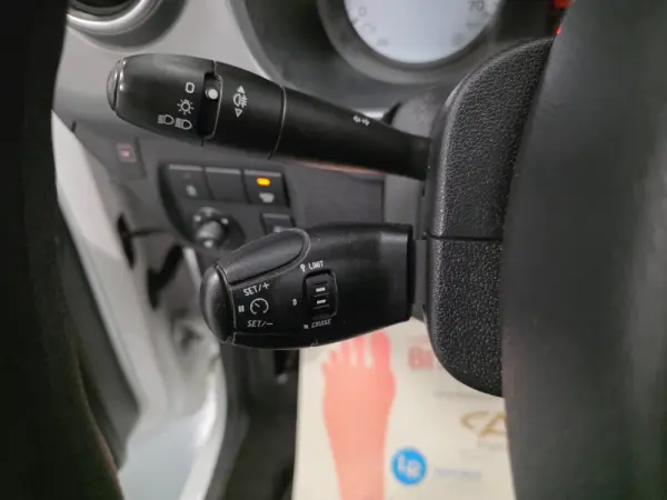 Peugeot Partner TEPEE 1.6 BLUEHDI 5 LUGARES 86