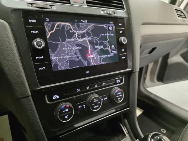 Volkswagen Golf 1.6 TDI CONFORTLINE 113