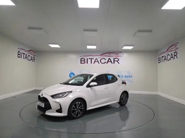 Toyota Yaris 1.5 HDF EXCLUSIVE 13