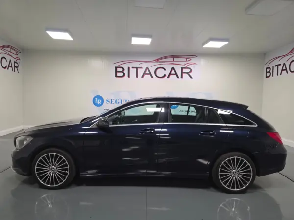 Mercedes-Benz CLA 180 d Shooting Brake Urban 15