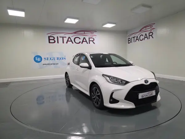 Toyota Yaris 1.5 HDF EXCLUSIVE 1