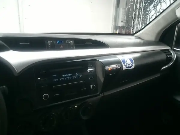 Toyota Hilux 2.4 D-4D 4WD CD CH 4