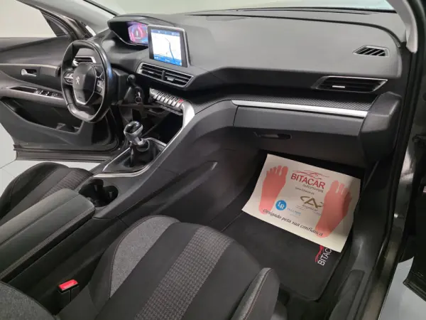 Peugeot 3008 1.5 BLUEHDI ACTIVE 93