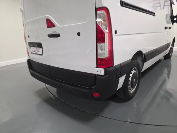 Renault Master L2H2 135CV GPS CAM TRASEIRA IVA DEDUTIVEL 32